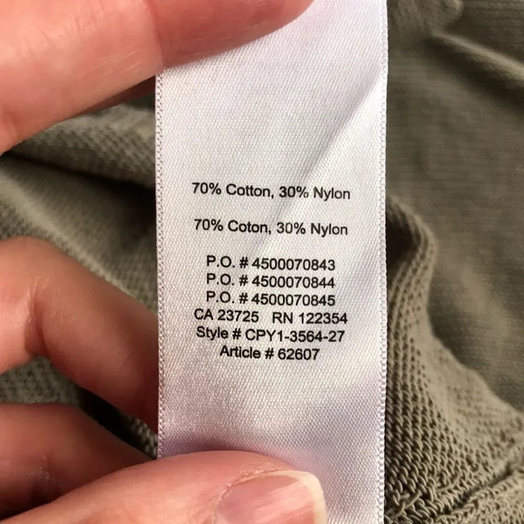 Aritzia Babaton High/Low Pattern Army Green 3/4 Sleeve Sweater - Picture 6 of 8